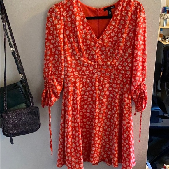 Dresses & Skirts - Red Printed AQUA dress